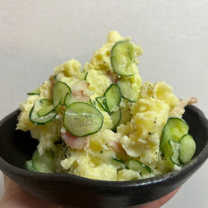 あっさりめのポテサラ^^